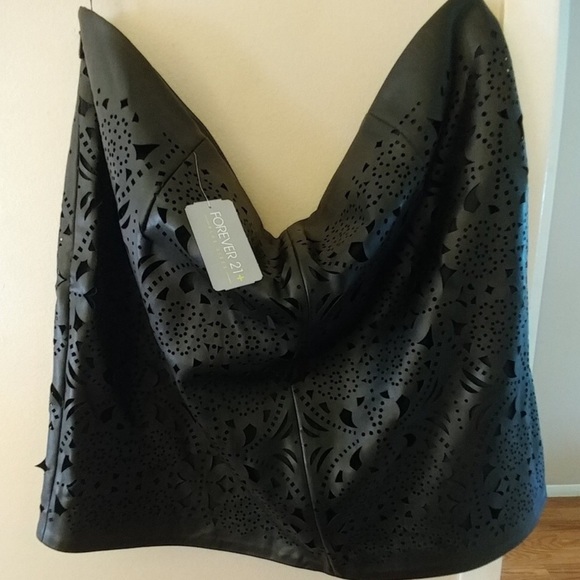 Forever 21 Plus Skirt - Picture 3 of 3